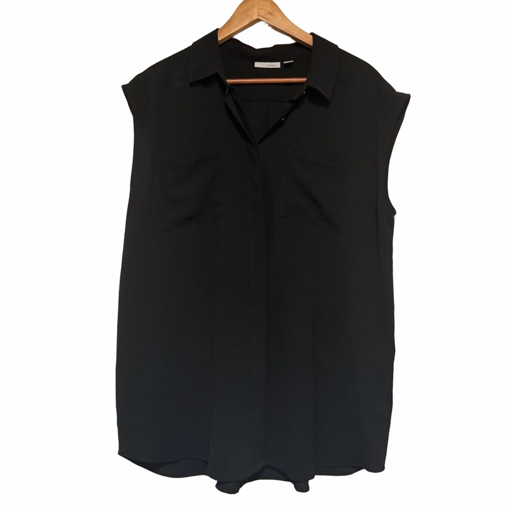Halogen Black Sleeveless Blouse Collar Button Front